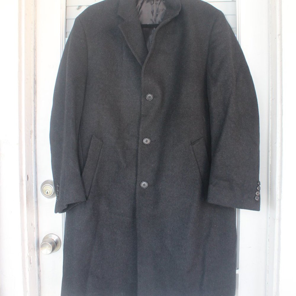 Men's Black Long Trench Coat JOS A BANK 38 Short